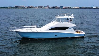 69' Hatteras 2007 Yacht For Sale